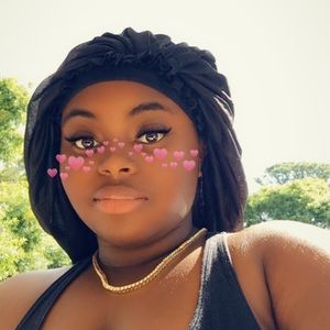 Meet your Posher, Sabrina